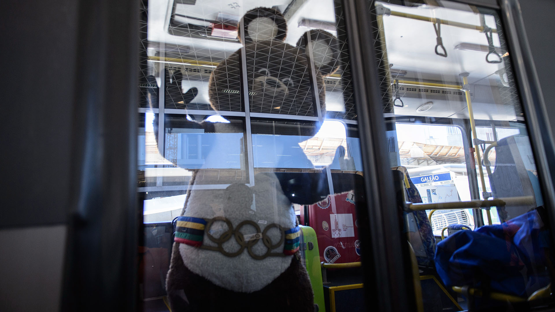 BRAZIL-OLY2016-PREVIOUS MASCOTS-ARRIVAL